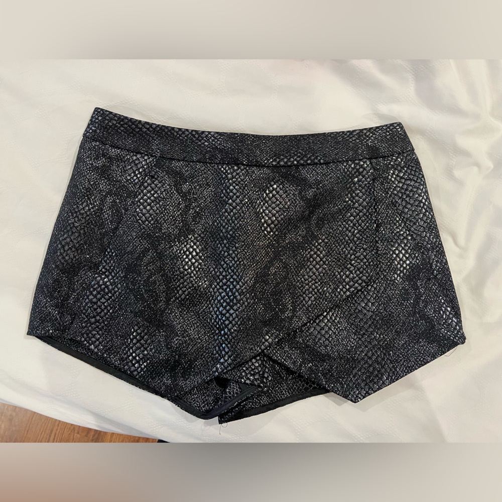 Express skort